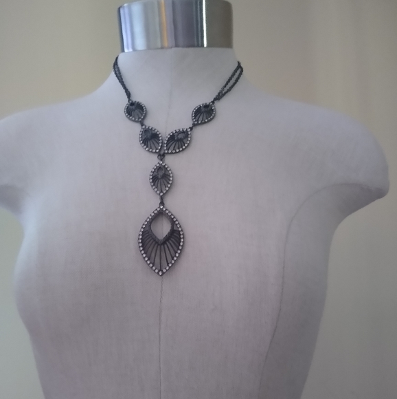 Necklace - Picture 3 of 4